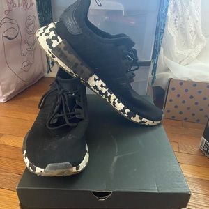 LIKE NEW - ADIDAS The 3 Stripes Camo Sole Sz 13 NMD_R1